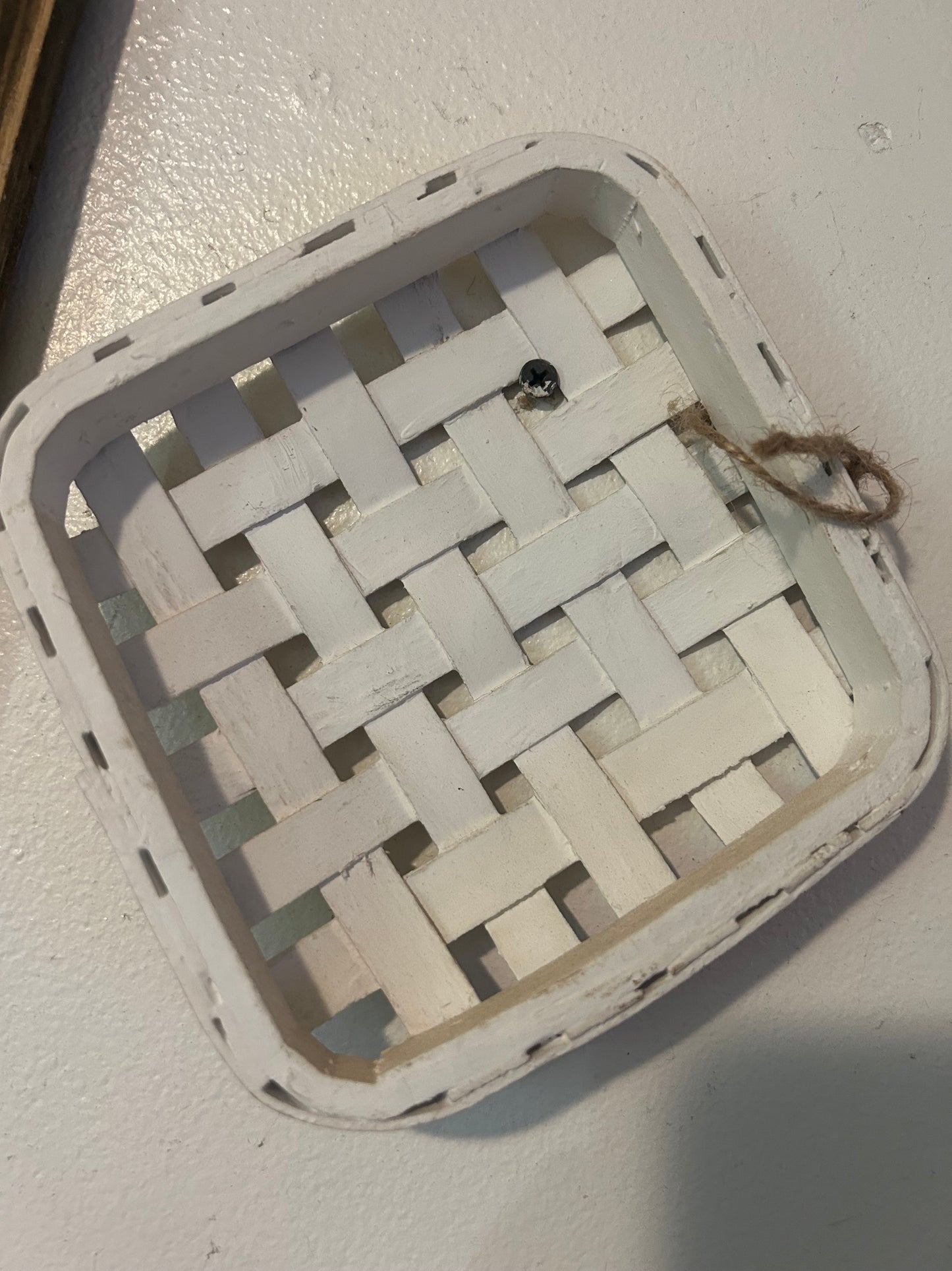 Mini White Tobacco Basket