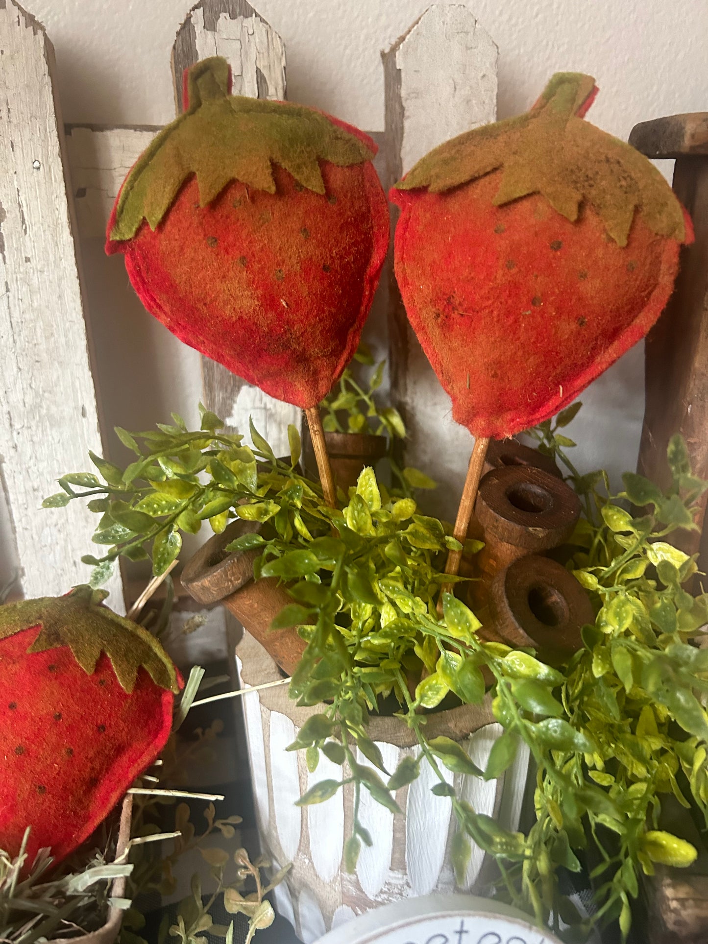 Live Sale Special Felt grubby Strawberry Poke