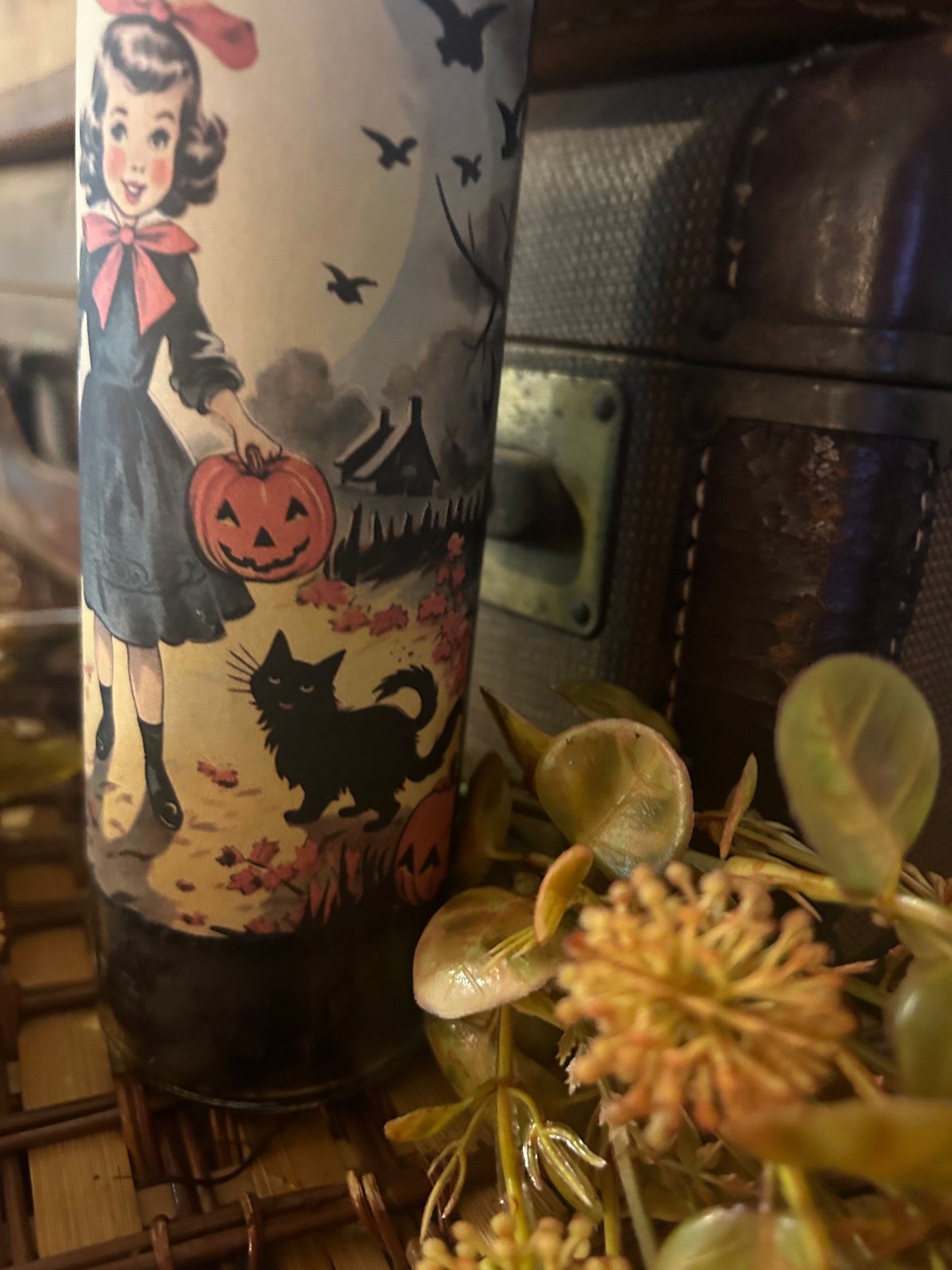 Let’s go trick or treat candle