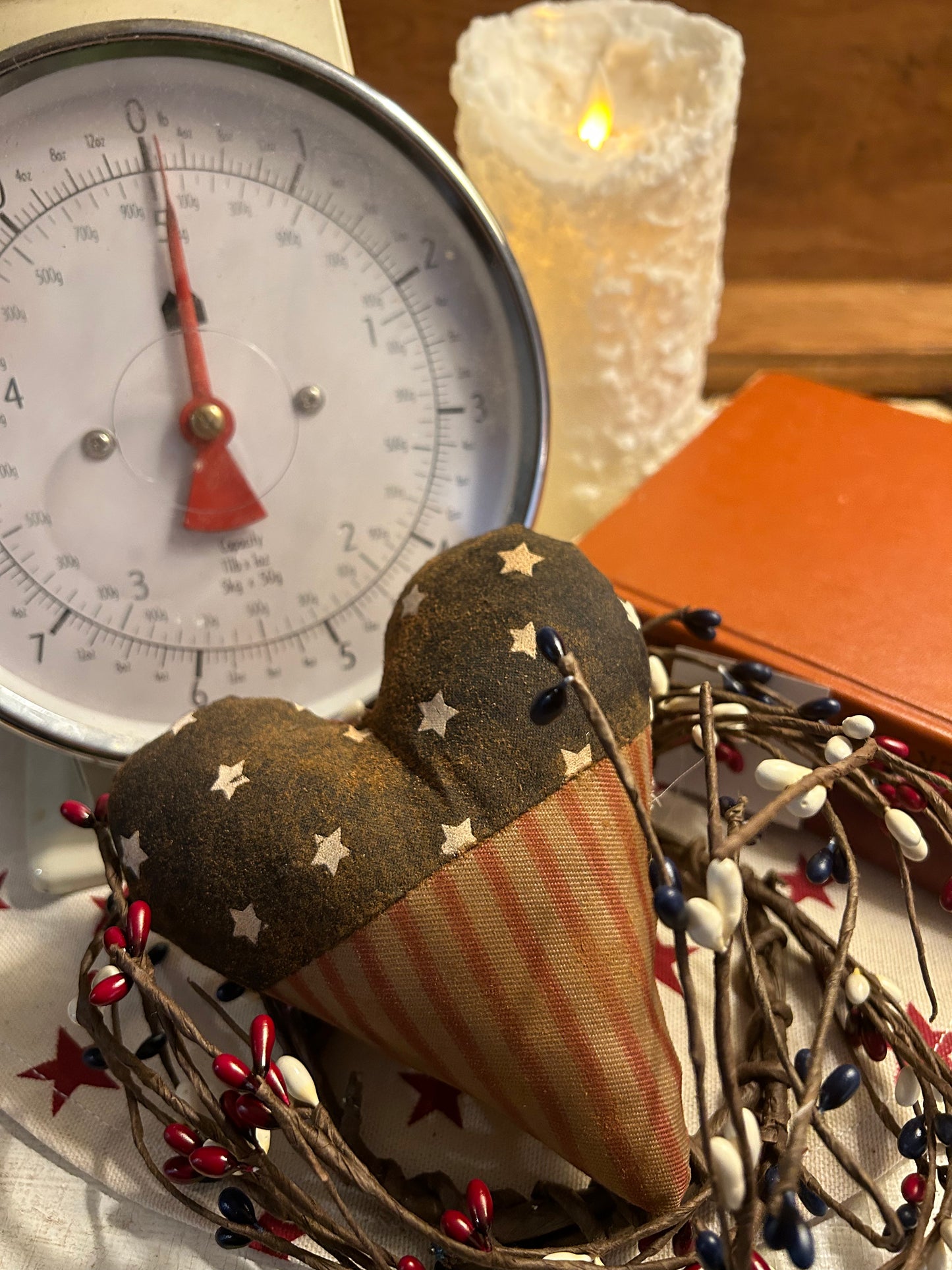 Primitive Americana Heart Bowl Filler