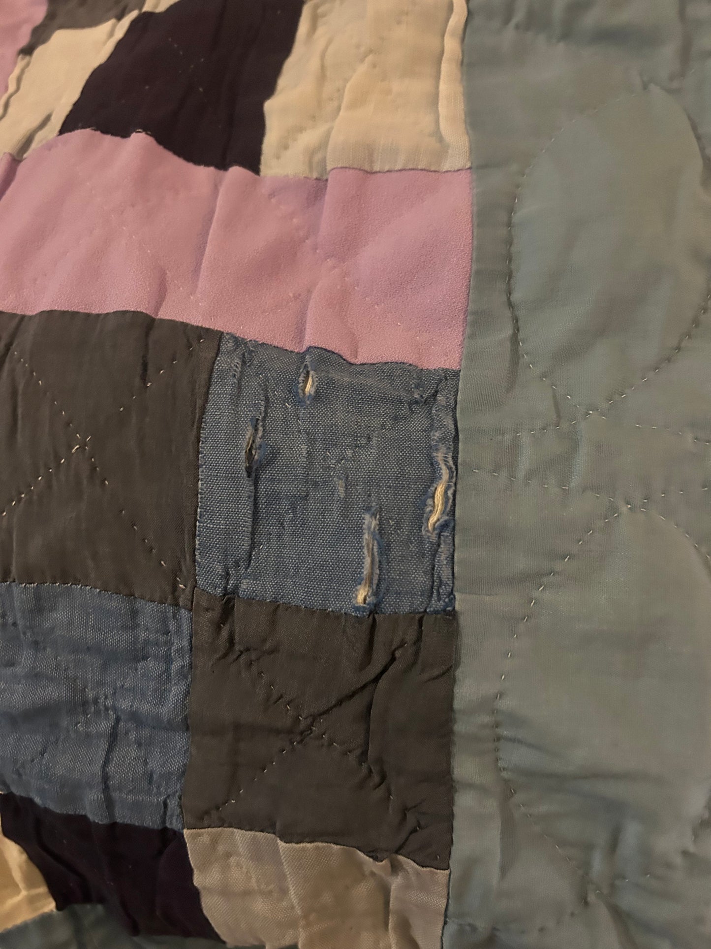 Amish Handmade Vintage Quilt