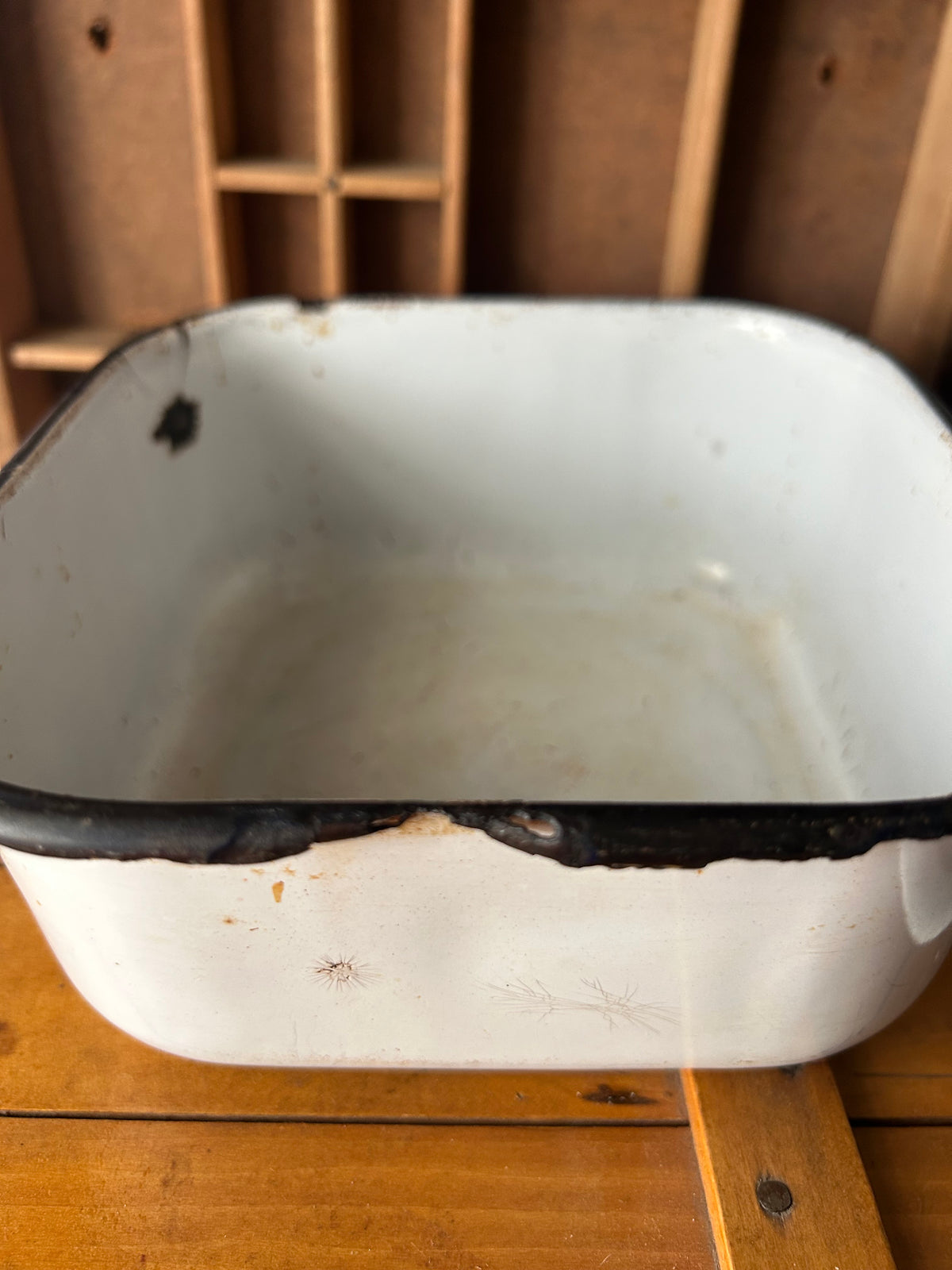 Vintage Enamel Pan w/Lid