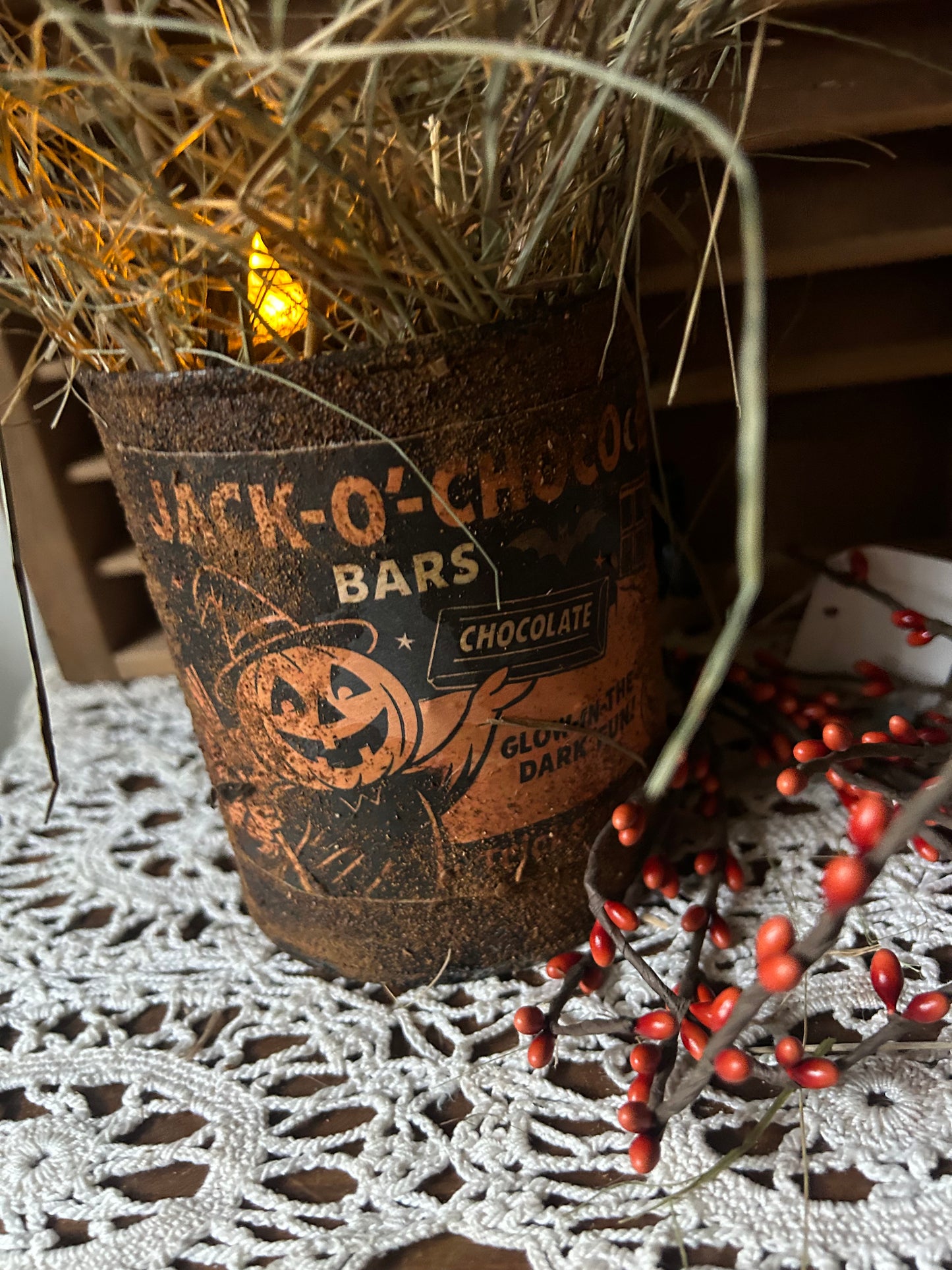 Vintage Inspired Halloween Tin-Jack O Bars