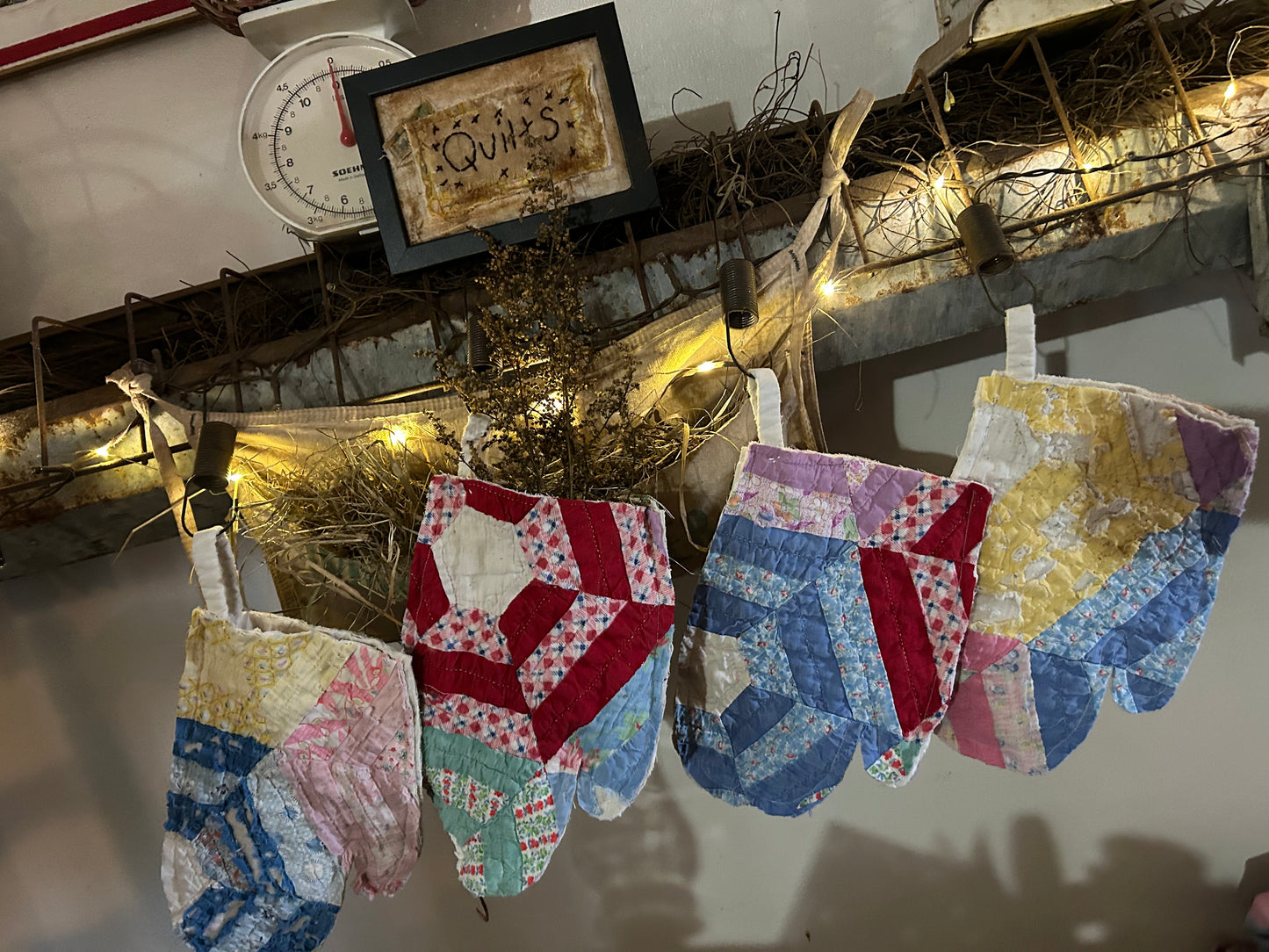 Vintage Quilt Mittens