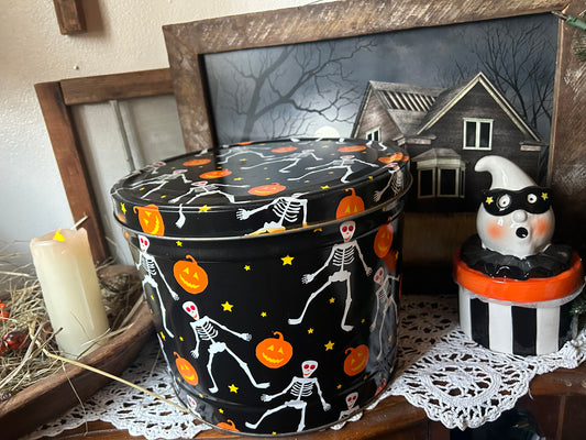 Vintage X-Large Halloween Metal Can
