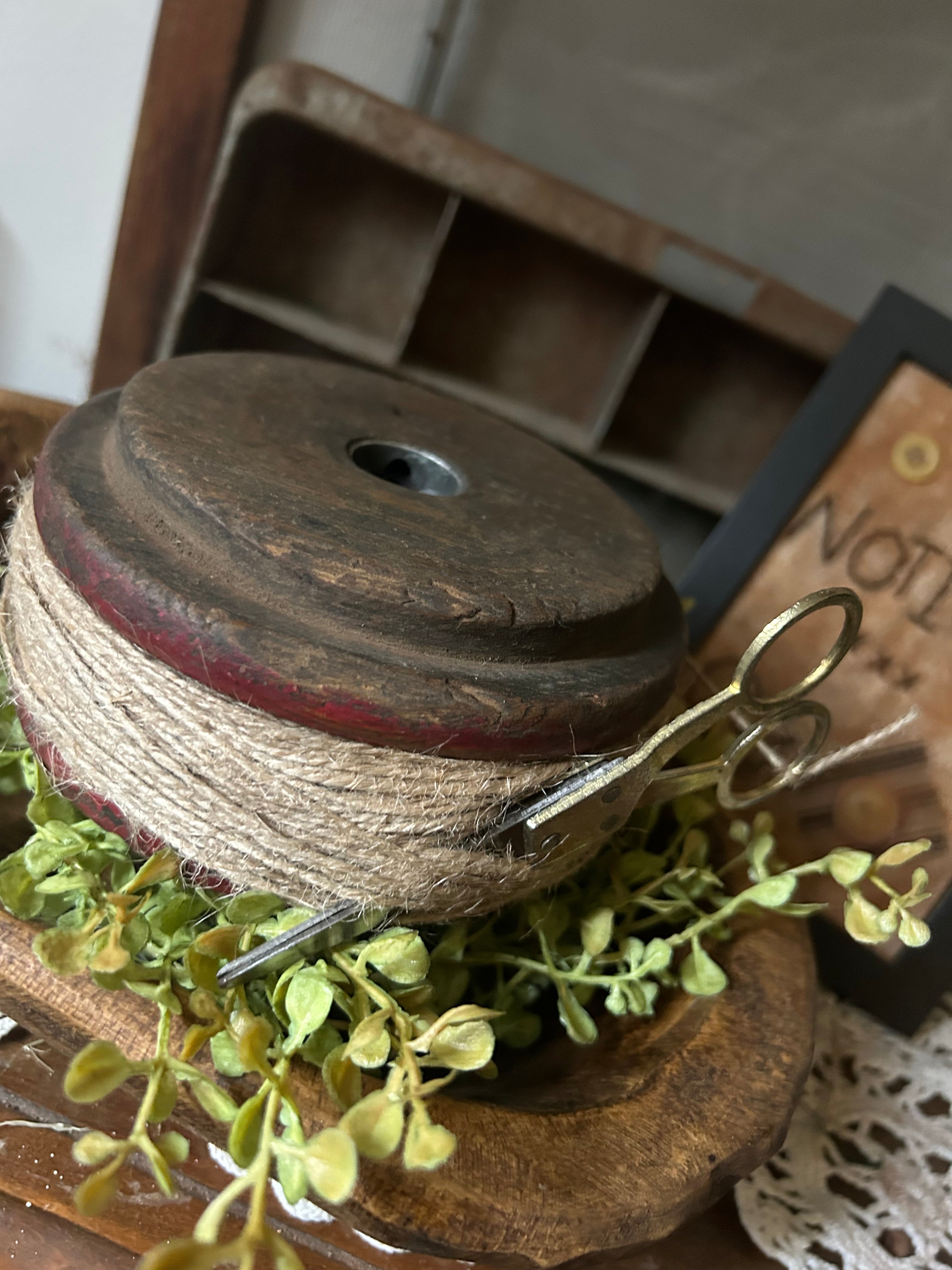 Antique Flat Jute Twine Spool w/Scissors – Colonial House Primitives
