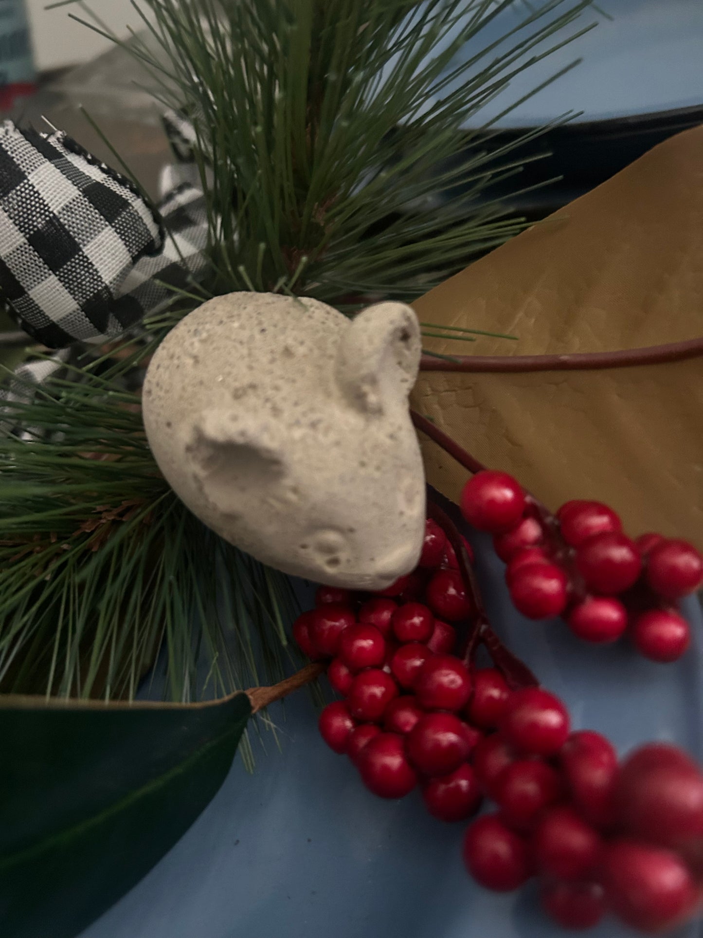 Handmade Concrete wee Mouse