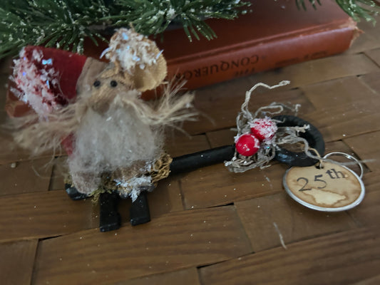 Santa Mouse Key